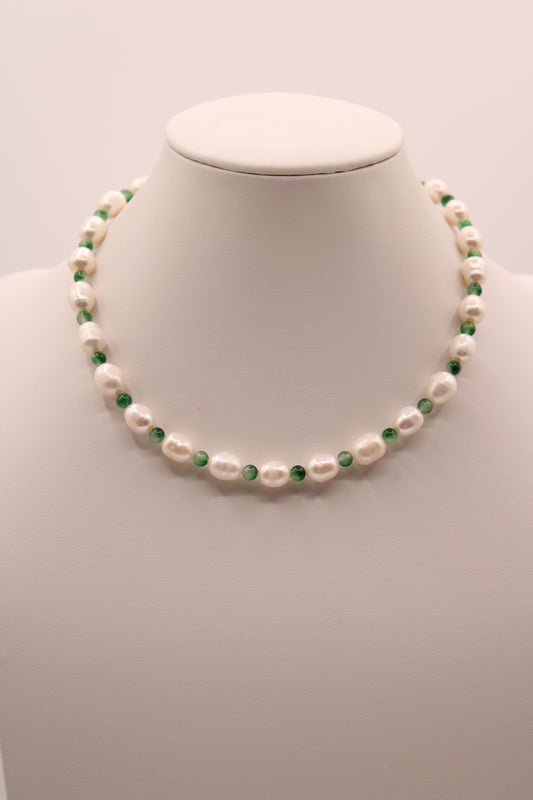 Quinn necklace